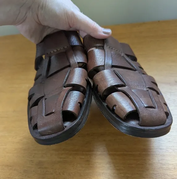 Tommy Bahama Brown Leather Jerusalem Sandals Fisherman Slide