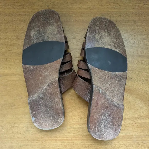 Tommy Bahama Brown Leather Jerusalem Sandals Fisherman Slide