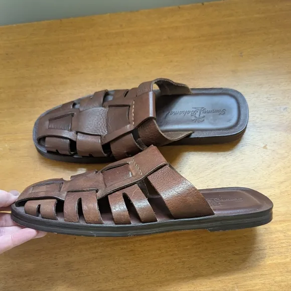 Tommy Bahama Brown Leather Jerusalem Sandals Fisherman Slide