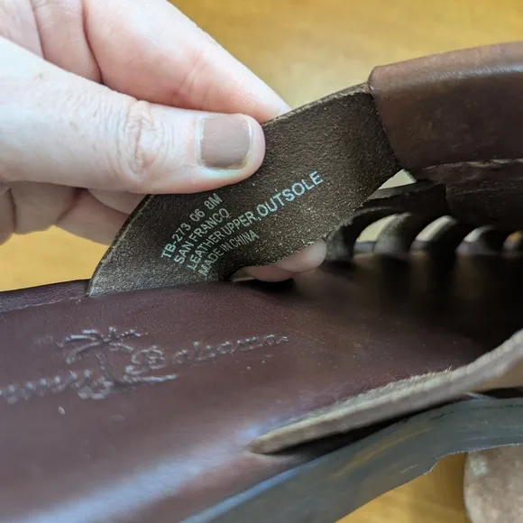 Tommy Bahama Brown Leather Jerusalem Sandals Fisherman Slide