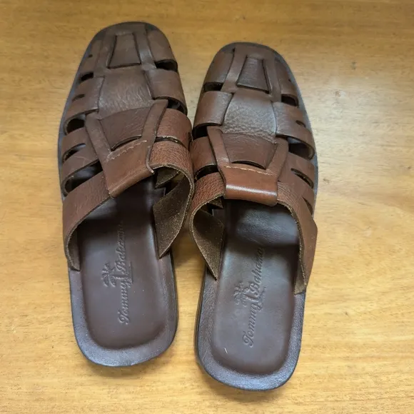 Tommy Bahama Brown Leather Jerusalem Sandals Fisherman Slide