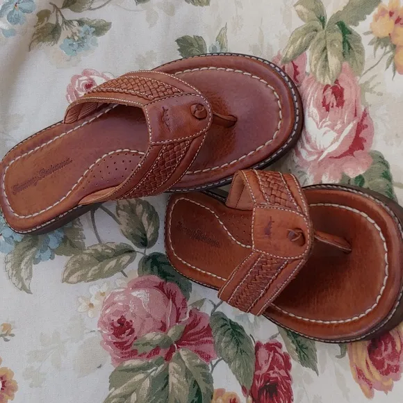Tommy Bahama Men's Anchors Away Brown Genuine Leather Sandals Size 9