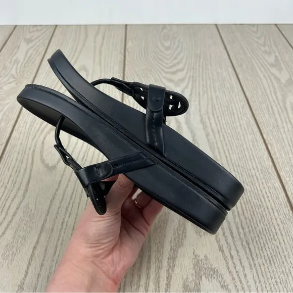 Tommy Hilfiger Women's Large TH Logo Relina Footbed Sandals 5M Black $69