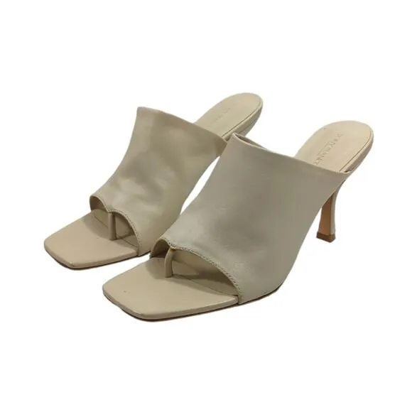 Tony Bianco Mule/Sandals size 8  EUC $235 #S2726