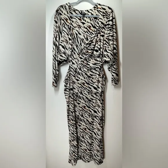 TORRID Maxi Studio Knot Long Sleeve Dress Zebra Watercolor Size 4X