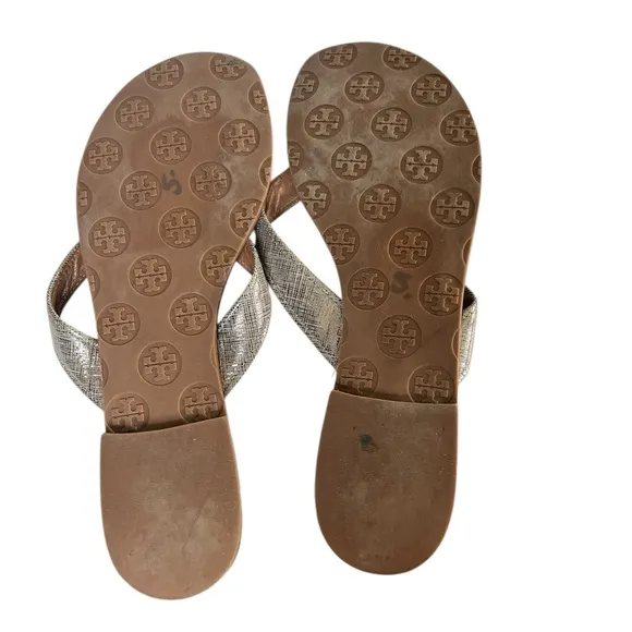 Tory Burch 8 Thora Metallic Silver Flip Flop Leather Sandals Casual Summer Shoes