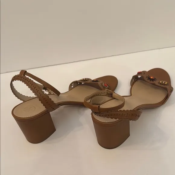 Tory Burch 9-1/2 Tan Marguerite Perforated Flower Detail Sandals