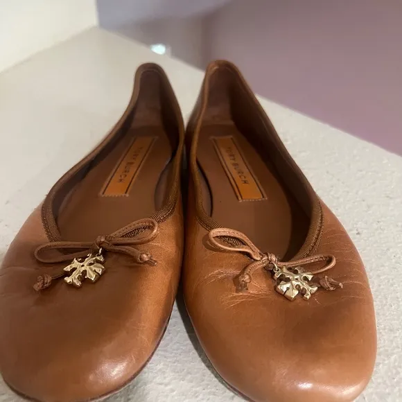 Tory Burch Brown Charm Ballet Flats Sandals walking‎ shoes comfort 8.5