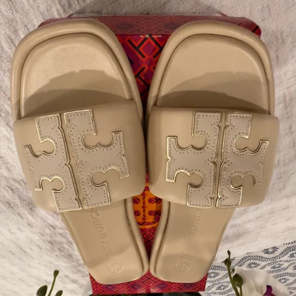 Tory Burch Double T Sports Slide Sandals, size 8, New with Box