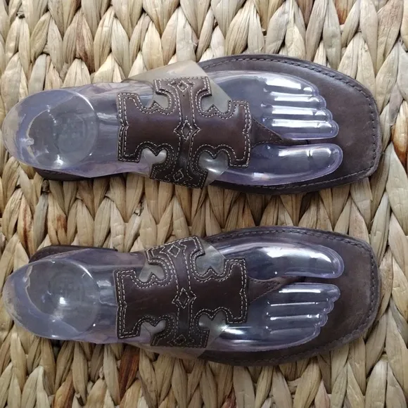 Tory Burch full logo brown leather slip on sandals 8