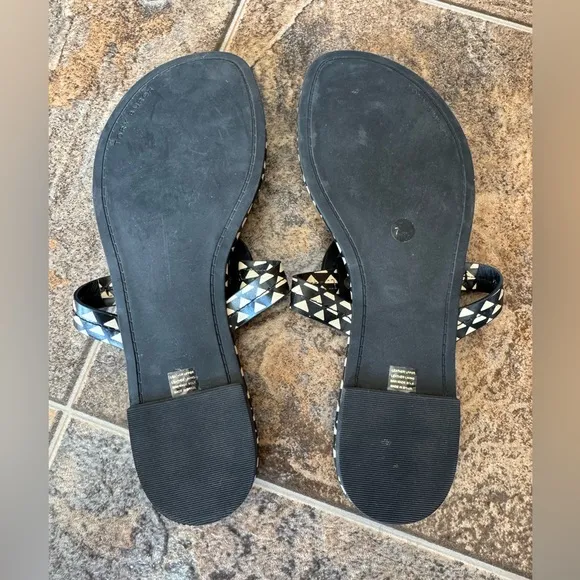 Tory Burch Miller Triangle Geometric Flip Flop Slip On Sandals- Black/Cream 7.5