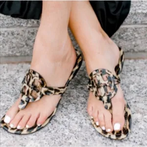 TORY BURCH Natural Leopard Patent Leather Women's Millers Size 7.5 NWT