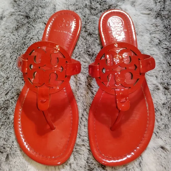 Tory Burch Patent Leather Miller Slip On Thong Sandal Bright Samba 8 Women’s