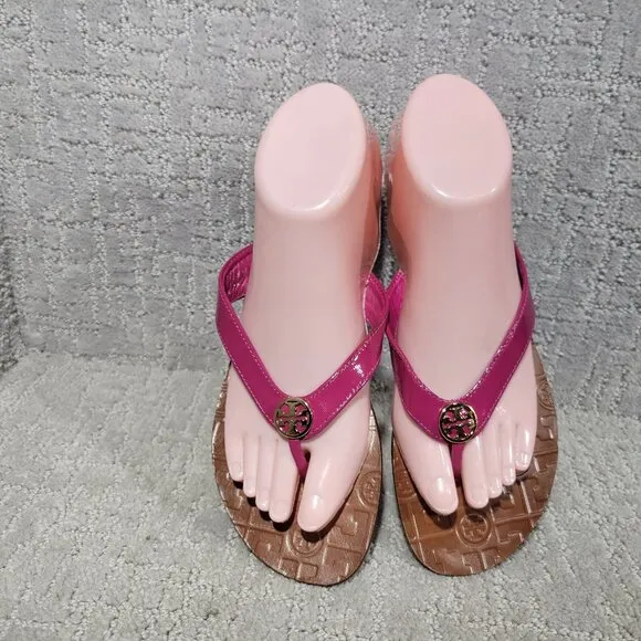 Tory Burch Thora Women's Size US 8M Fuchsia Patent Leather Thong Slip On Sandals