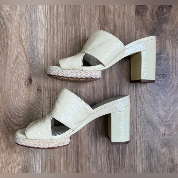 Tory Burch Women's Ivory Cream Patent  Leather Heels Sandals Platforms - Size 7M