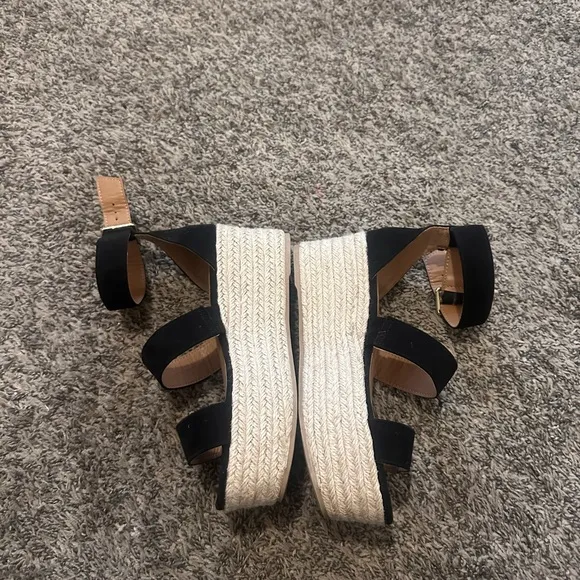 TRENDY ESPADRILLE PLATFORM SANDAL Size 7 Black