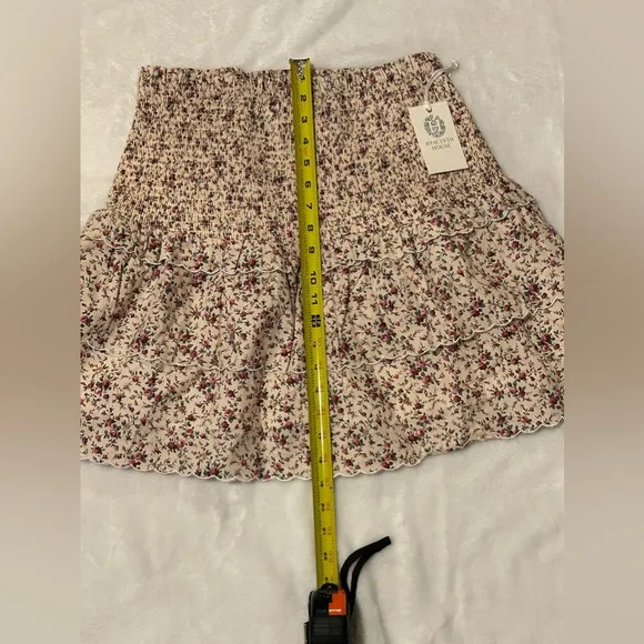 Tuckernuck Hyacinth House Floral Steff Smocked Mini Skirt Pink Size M