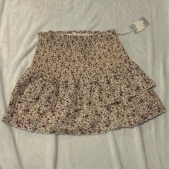 Tuckernuck Hyacinth House Floral Steff Smocked Mini Skirt Pink Size M
