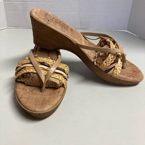 TUSCANY by Easy Street Women’s Tan Sandals Size 10M Made in Italy