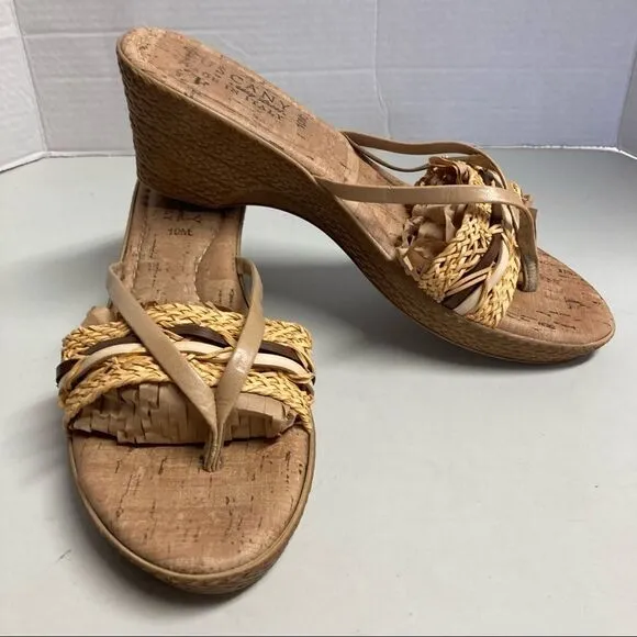 TUSCANY by Easy Street Women’s Tan Sandals Size 10M Made in Italy