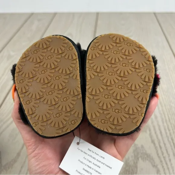 UGG Infant Fluff Yeah Furry Fuzzy Sandals 0/1 XS 0-6 months Black $55 Baby Sized