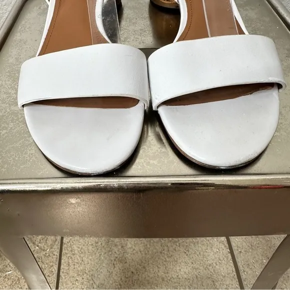 Uterque Dressy Leather Sandals White Rattan Trim Heels Womens Shoes 9