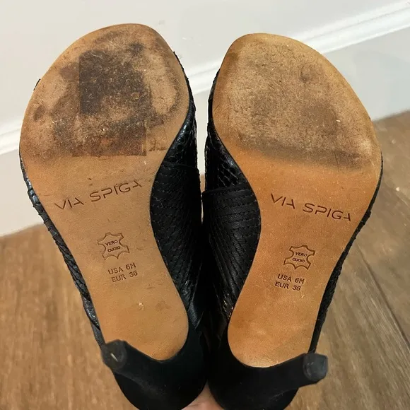 Via Spiga Sandals Snake Print Black Open Toe Slip On Heels Women's Shoes Size 6