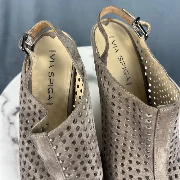 VIA SPIGA Tasa Perforated Lug Sole Slingback Heels Sz 9.5: NWOT