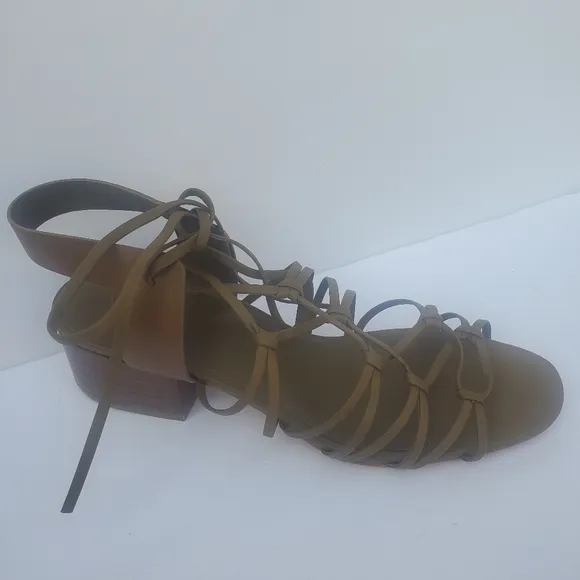 Vince Beaumont Woman's Knotted Leather Gladiator Strappy Sandals Brown Sz 10 M