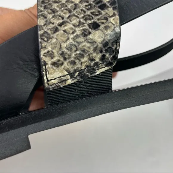 VINCE. Black Snakeskin Flip‎ Flop Thong Sandals