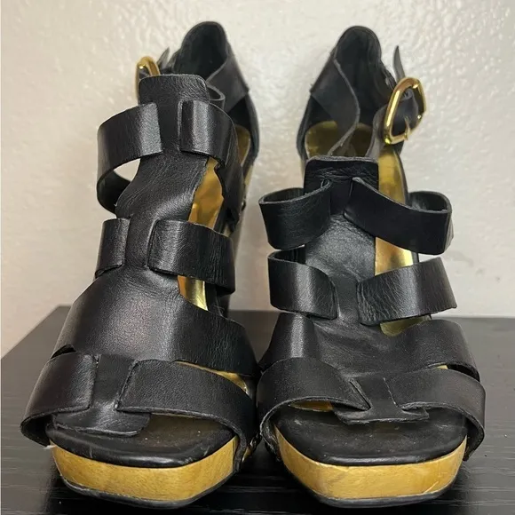 Vince Camuto Black Heeled Leather Sandals