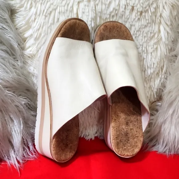 VINCE SARRIA SANDALS