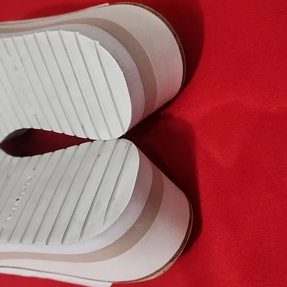 VINCE SARRIA SANDALS