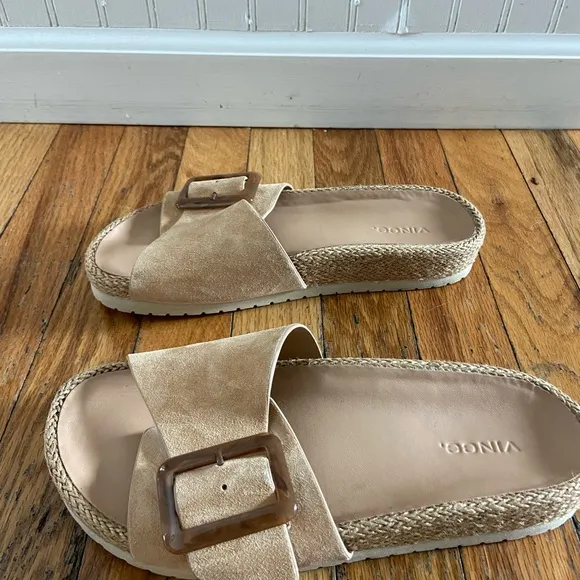 Vince Women's grant Tan suede big buckle Slide Sandals 8