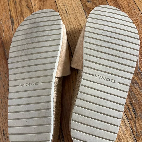 Vince Women's grant Tan suede big buckle Slide Sandals 8