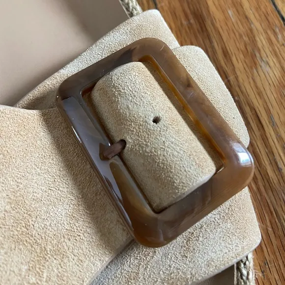 Vince Women's grant Tan suede big buckle Slide Sandals 8