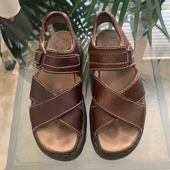 Vintage 90s DR. MARTENS Mens Made in England Sandals 9076