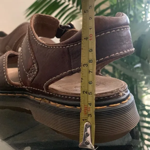Vintage 90s DR. MARTENS Mens Made in England Sandals 9076