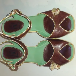VINTAGE Anthropologie Miss Fire wooden sandals Eiffel Tower Paris seashells