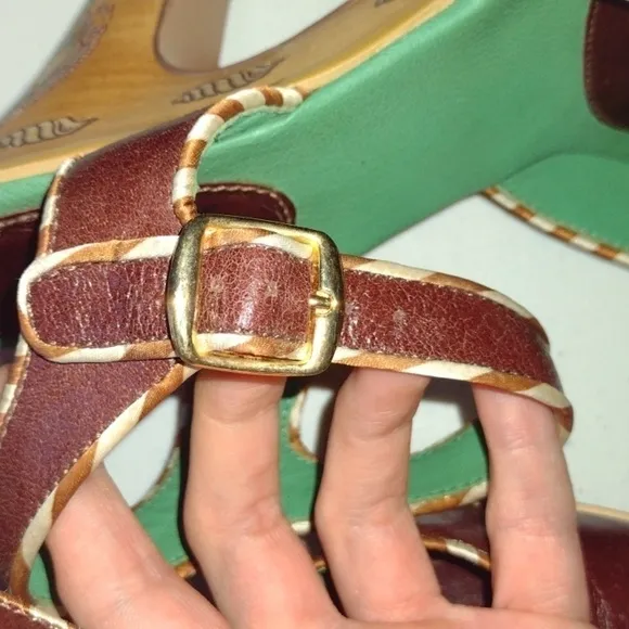 VINTAGE Anthropologie Miss Fire wooden sandals Eiffel Tower Paris seashells