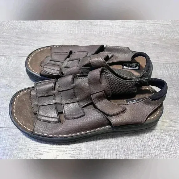 Vintage Route 66 Mens Brown Fisherman Sandals (Never Worn)