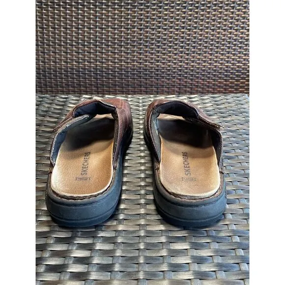Vintage Y2K, sketchers sandals