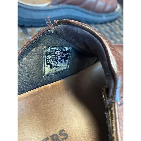 Vintage Y2K, sketchers sandals