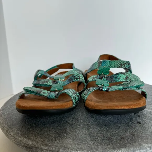 Vionic Amber Teal Snakeskin Sandals Jeweled Beads 8