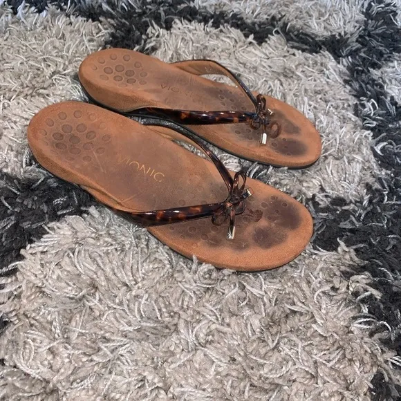 Vionic Bella II Orthopedic Comfort Bow Tie Slip On Sandals in Tortoise Size 8