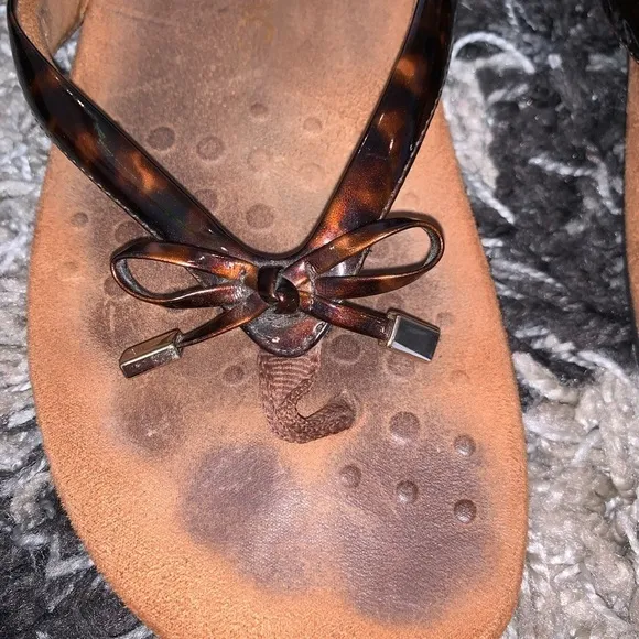 Vionic Bella II Orthopedic Comfort Bow Tie Slip On Sandals in Tortoise Size 8