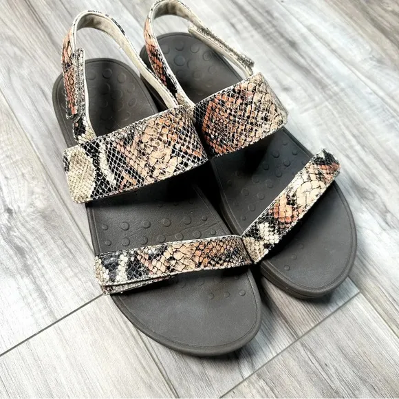 Vionic Bolinas Platform Sandal