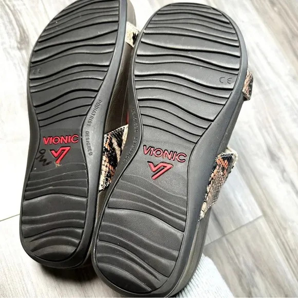 Vionic Bolinas Platform Sandal