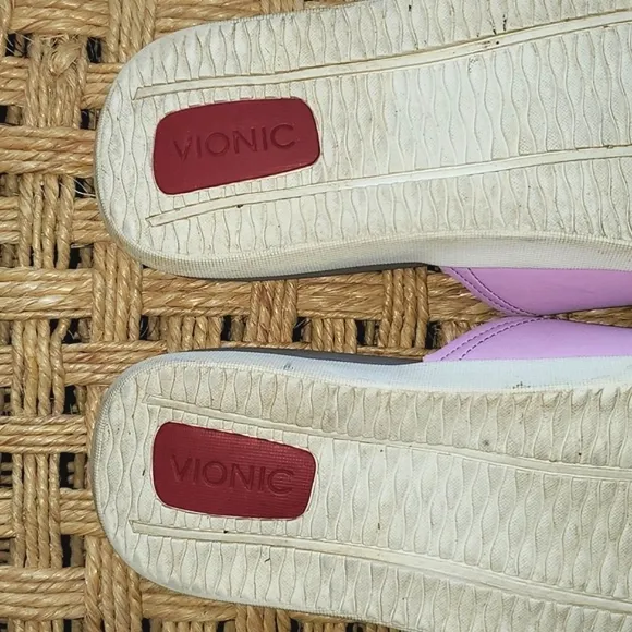 Vionic Kiwi Unisex Motion Control Orthotic Slide Sandal Men's 9/Women's 10