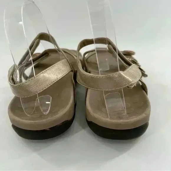 Vionic womens Cathy sandals size 7 38 bronze leather walking comfort orthopedic